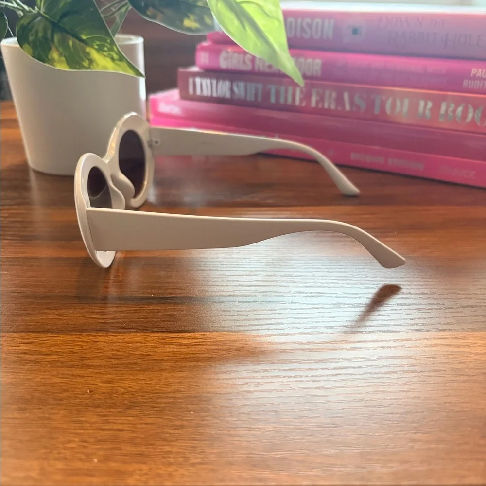 Topshop ASOS 60s Inspires White Oval Sunglasses with Brown Lenses